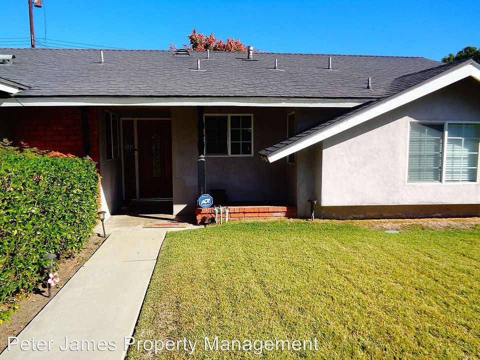 1st image of 11302 Tigrina Ave