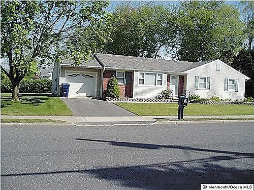 309 Campbell Ave photo 1