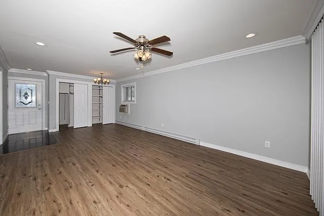 Fairfield Estates At Bohemia — Photo 17