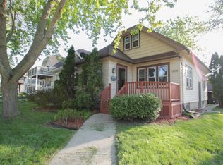 2201 S 77th St, West Allis, WI 53219