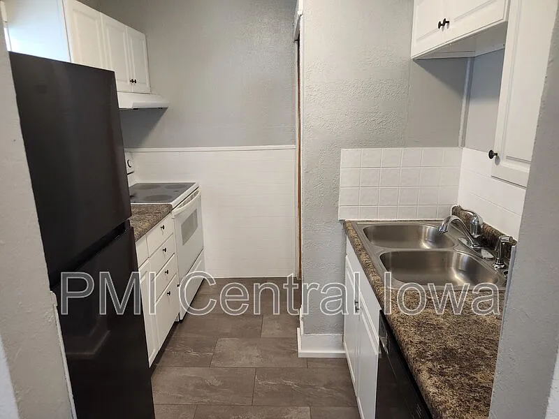 2 bed, 1.0 bath, 768 sqft, $950 — Photo 4
