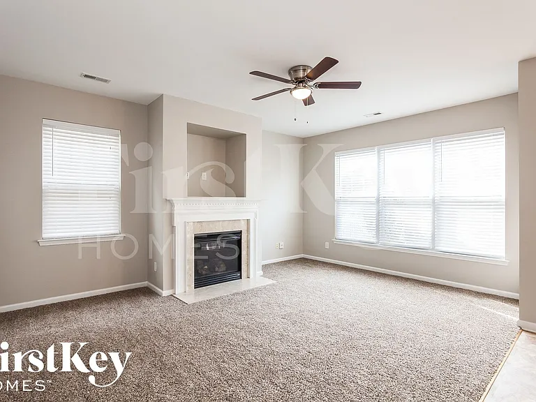 13211 Meadowmere Rd — Photo 3