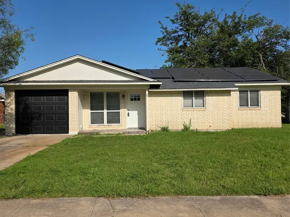 4325 Gram Ln, Waco, TX 76705