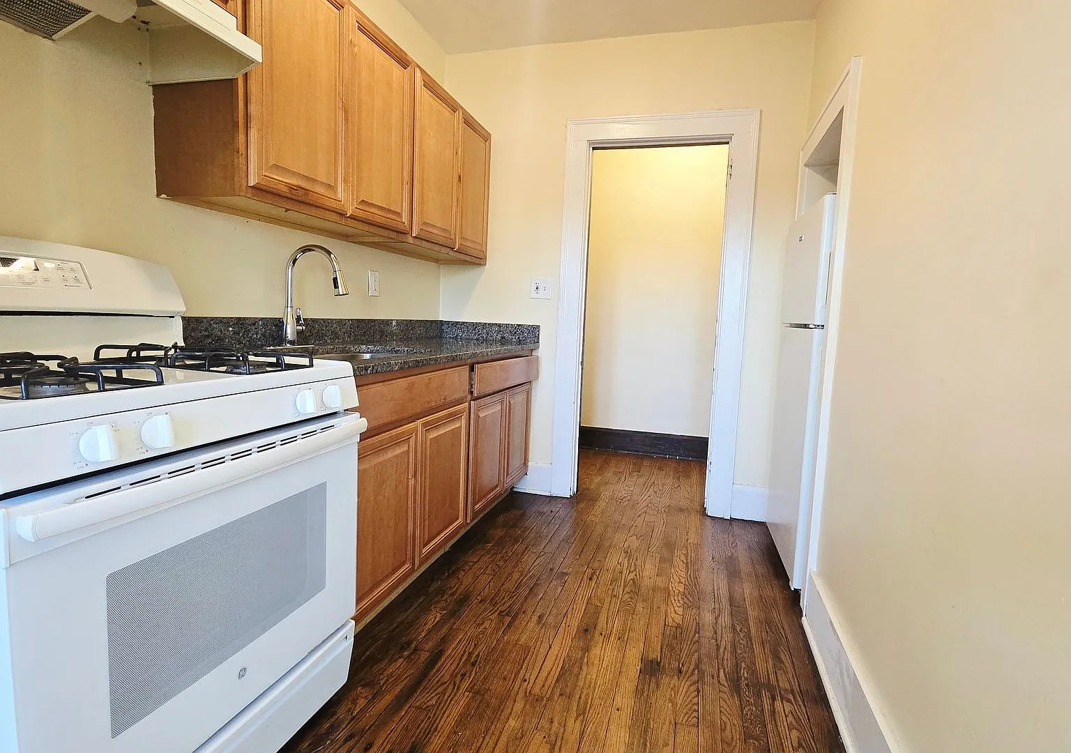 222 N 5th St — Photo 2