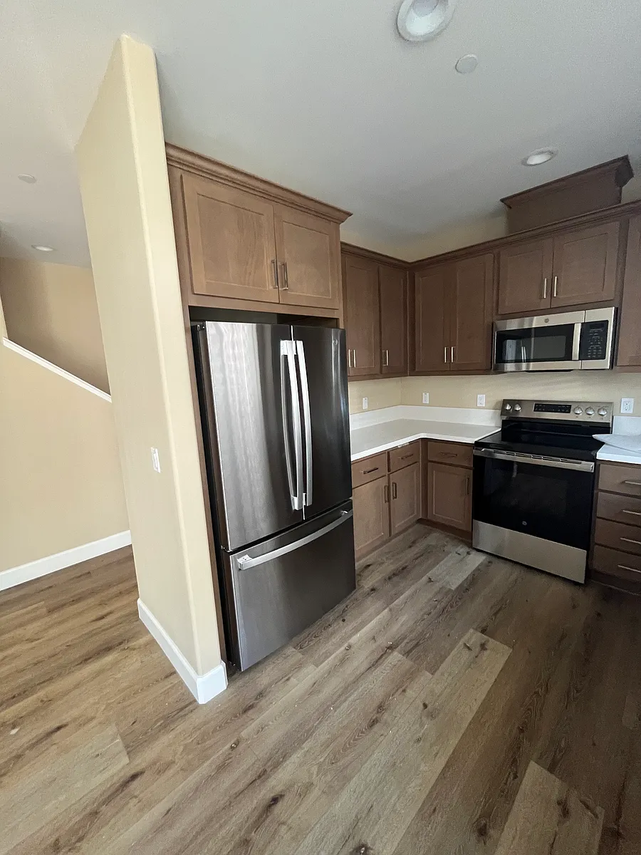 Building Photo - 313 Gurries Dr