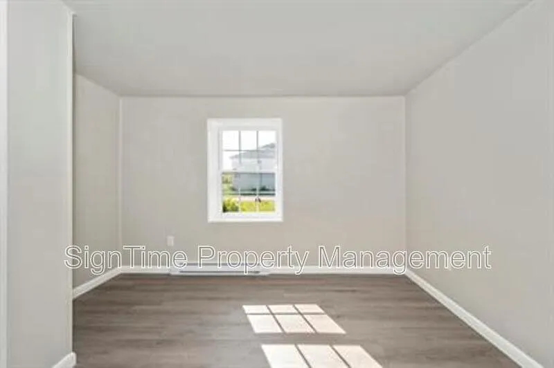 2 bed, 1.0 bath, 800 sqft, $1,250 — Photo 4