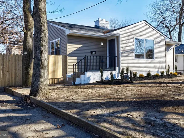 338 Sycamore Ave, Folsom, PA 19033