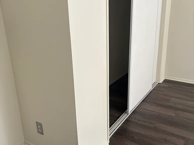 Penfield Apartments — Photo 10