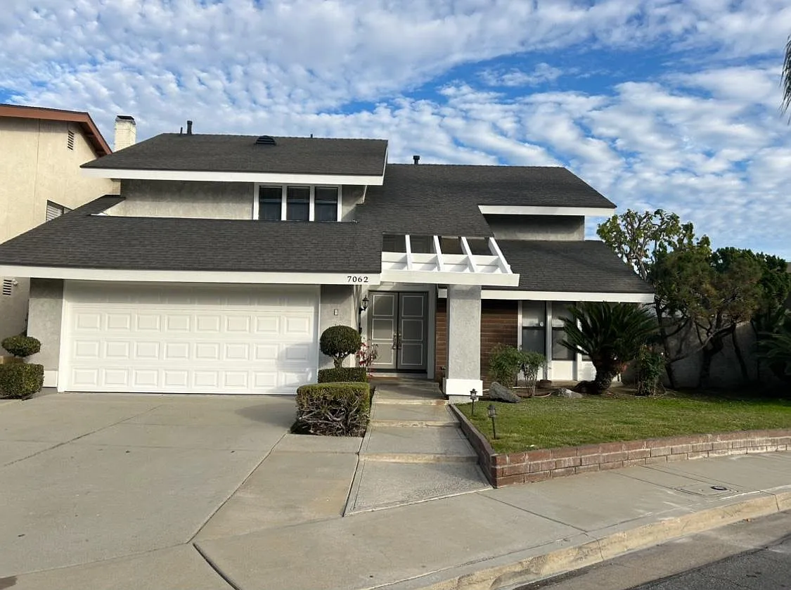 7062 Coventry Cir — Photo 2
