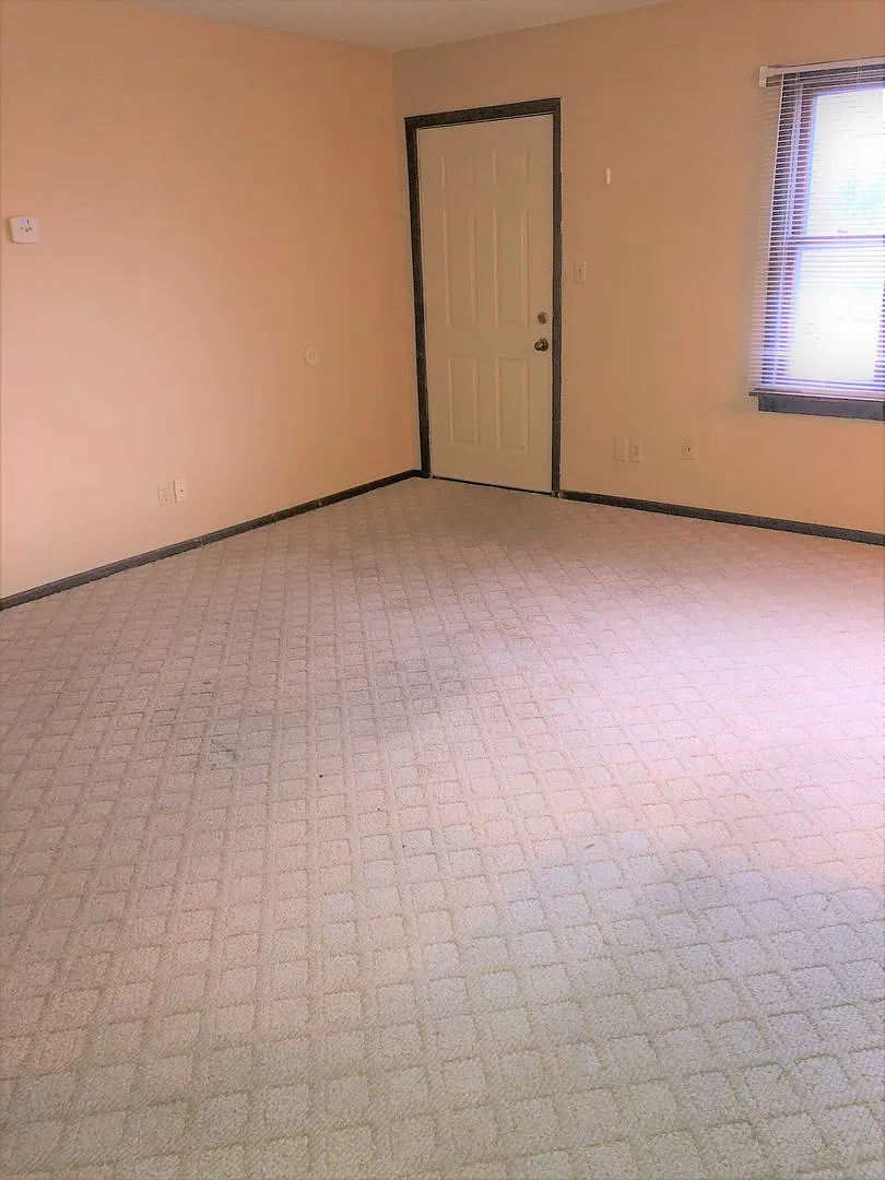 230 Harrison — Photo 3