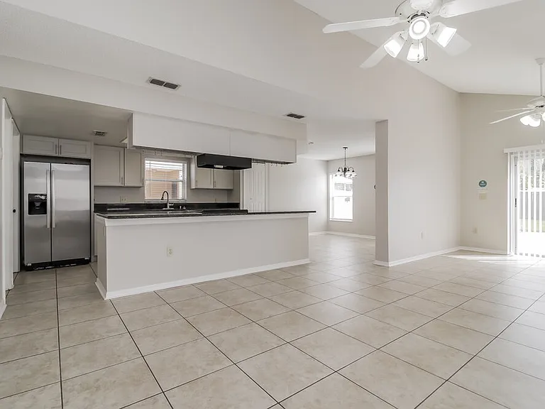 11904 Atlin Dr — Photo 5