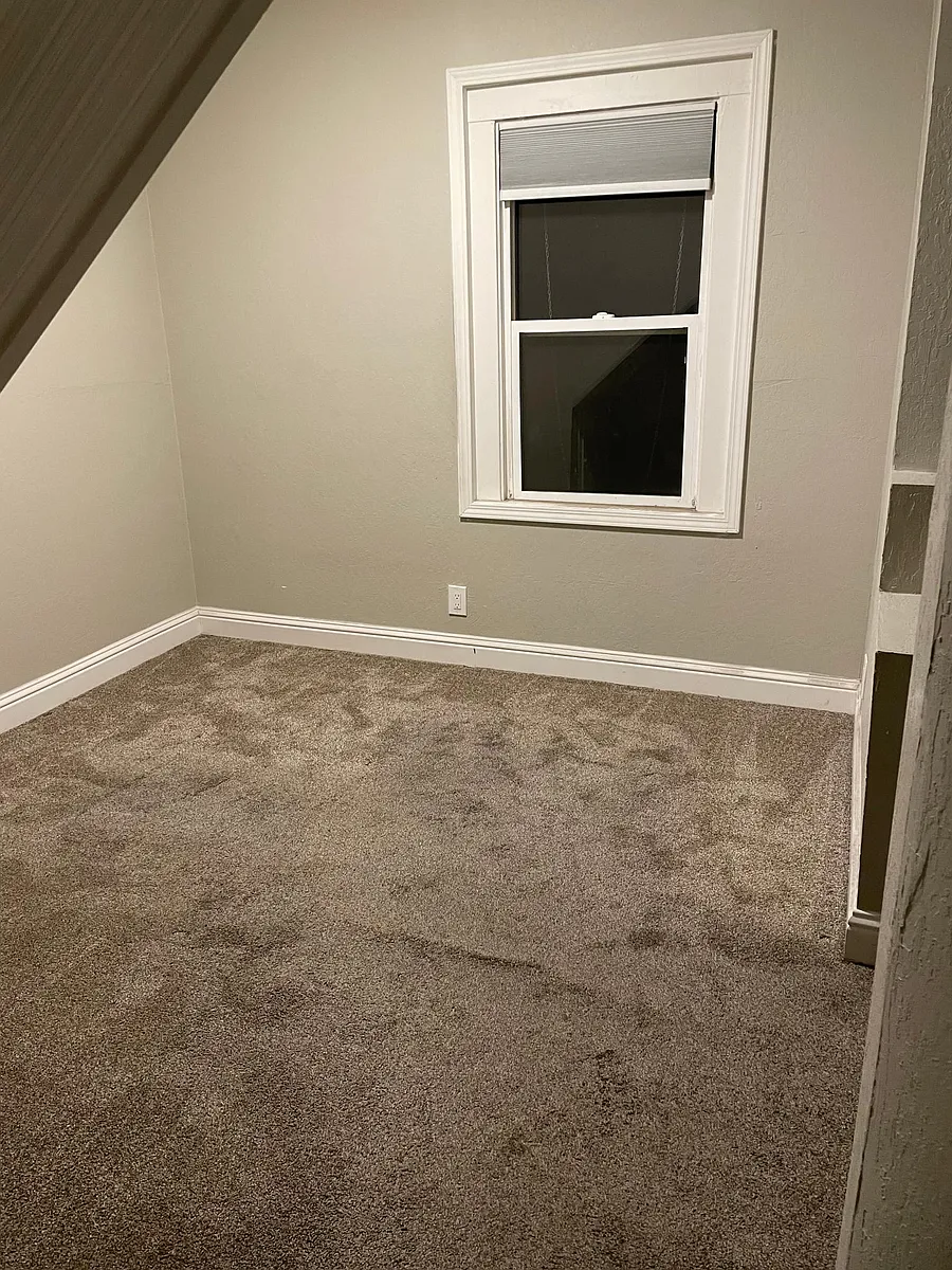 Building Photo - 1306 N Sierra St #1