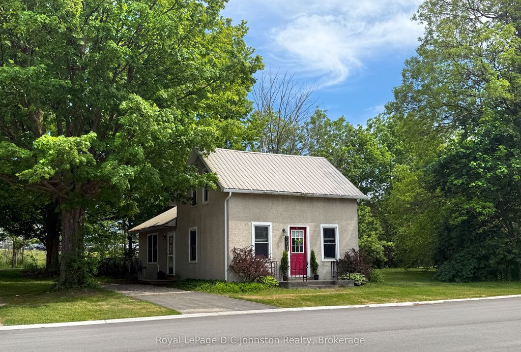 561 Wellington St, Saugeen Shores, ON