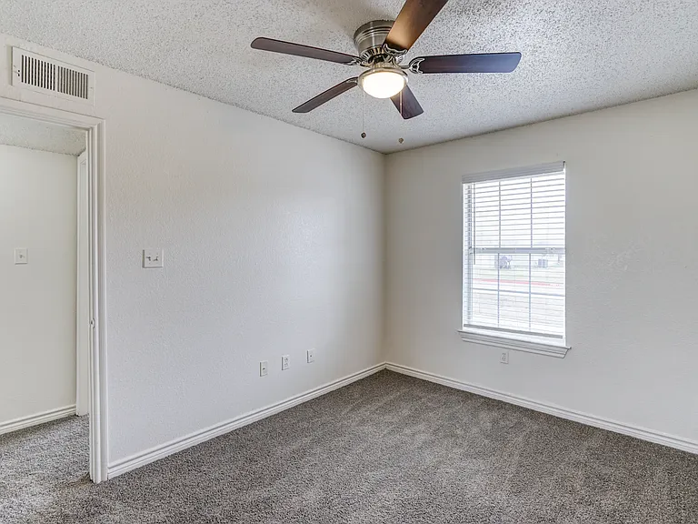 Meadowview Townhomes — Photo 37