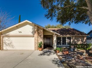 5723 Kissing Oak St, San Antonio, TX 78247