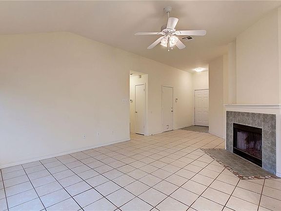 5th image of 1551 Brandi Cir