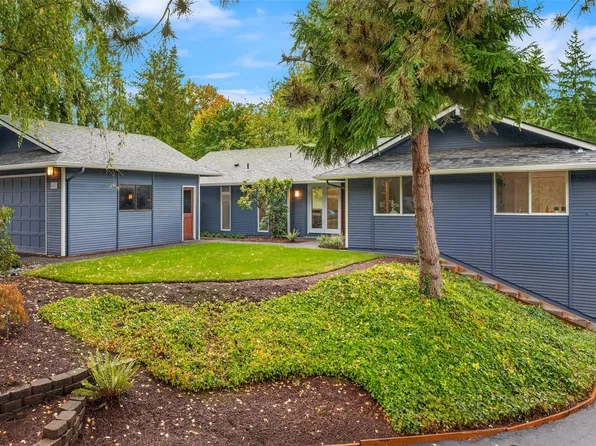 4621 118th Avenue SE, Bellevue, WA 98006