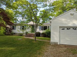 89 Converse Rd, Marion, MA 02738