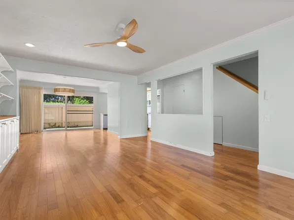 269 Kawaihae St, Honolulu, HI 96825