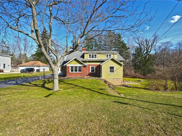 4195 Freeman Rd, Orchard Park, NY 14127
