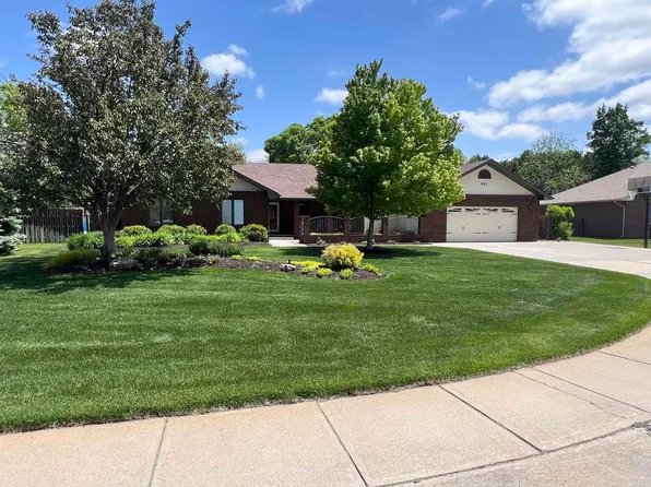 911 Dillon Circle, North Platte, NE 69101