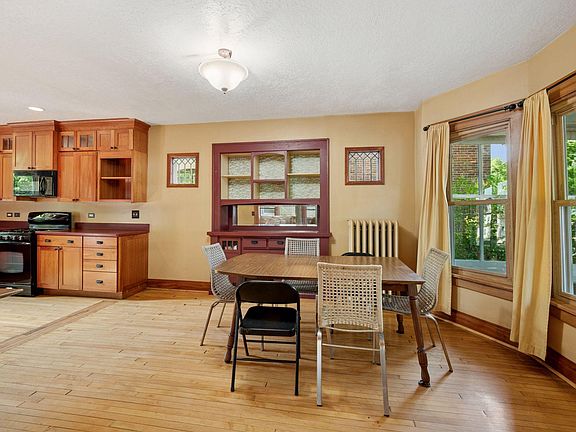 5th image of 3215 Lyndale Ave S