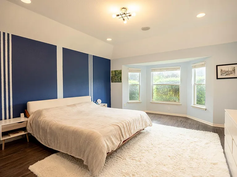 1301 Rimstone Dr — Photo 9