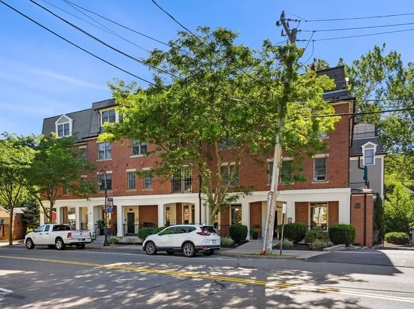 36 Central Ave Unit 3, Milton, MA 02186