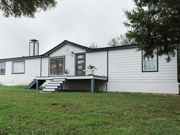 1185 Fm 812, Cedar Creek, TX 78612