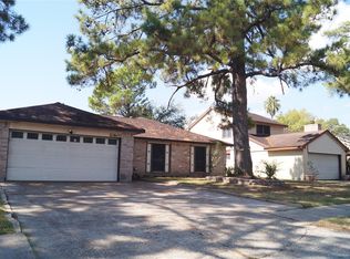 10603 Mackenzie Dr, Houston, TX 77086