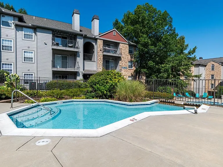 The Views at Laurel Lakes — Photo 12