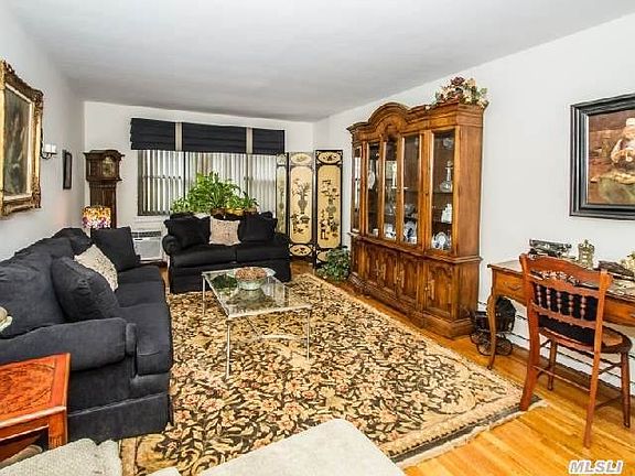 4th image of 1205 E Broadway APT F25