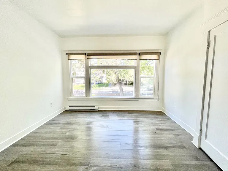 1411 W 9th Ave #A — Photo 5