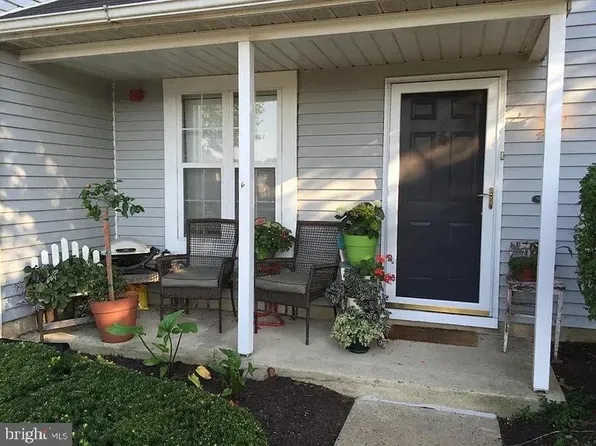 401 Society Pl Unit A1, Newtown, PA 18940