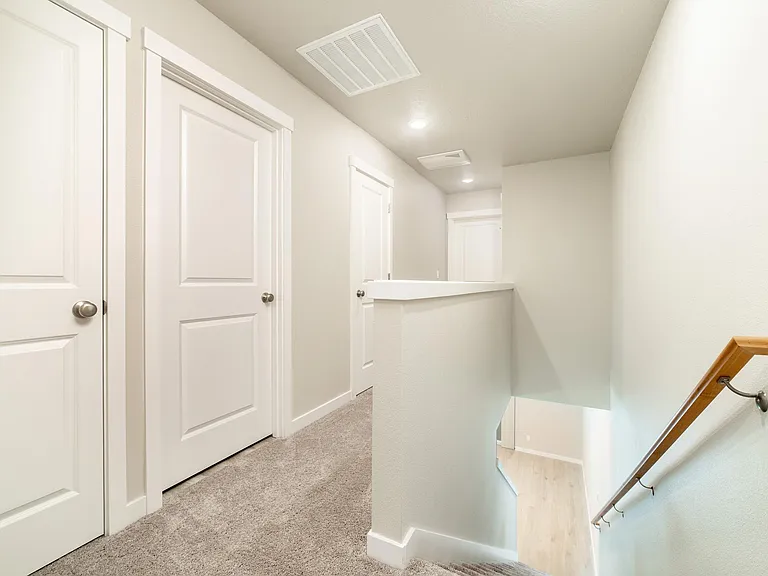 8217 SE Gray St #8217 — Photo 10