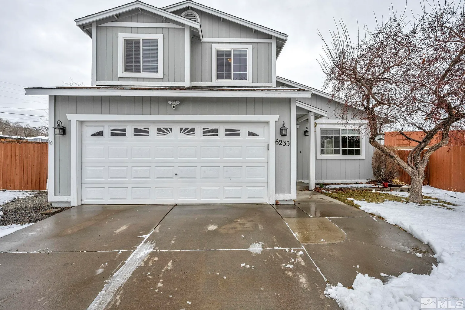 6235 W Chinook Ct photo 1