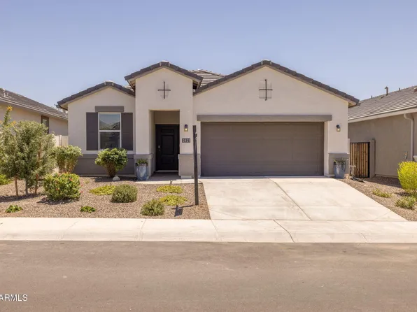 2421 W SABLE Avenue, Apache Junction, AZ 85120