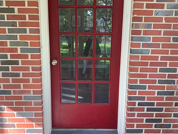3rd image of 1724 E Jordan St
