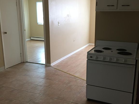 4th image of 1213 N 34th Ave APT 7