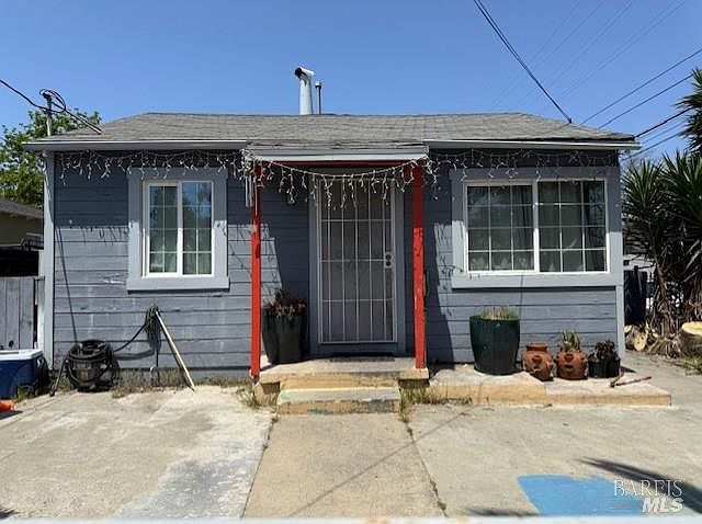 1st image of 697 Nevada Street