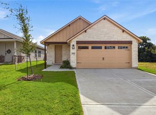 914 Fork Ct, College Station, TX 77845