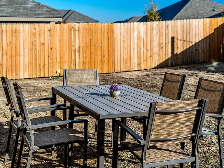 7640 Noble Oaks Dr — Photo 19