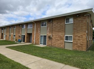 4820 Lee Rd UNIT B15, Cleveland, OH 44128