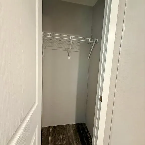 1808 Sheila Dr — Photo 28