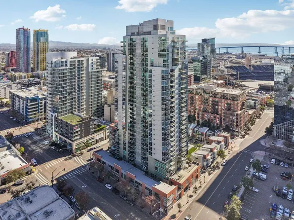800 The Mark Ln Unit 607, San Diego, CA 92101