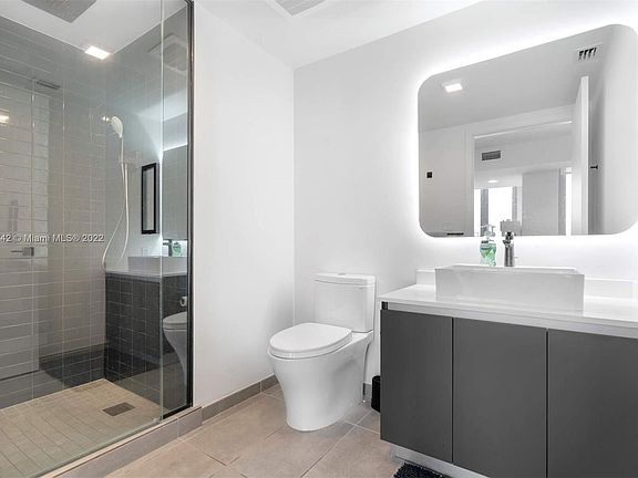 5th image of 227 NE 2nd St Unit 2607