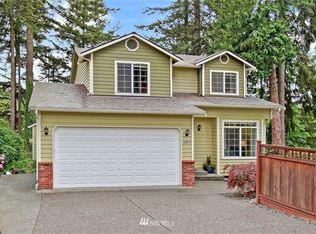 17915 Circle Dr, Bothell, WA 98011