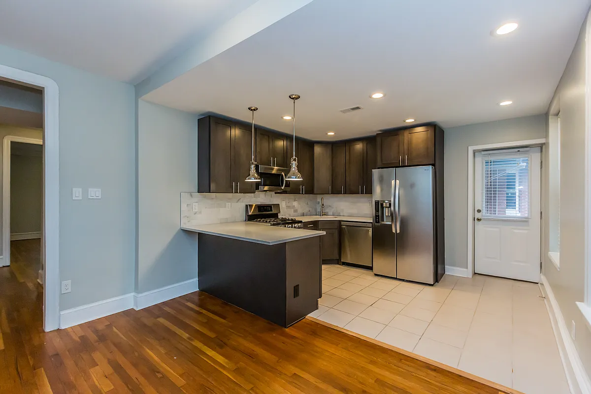 Building Photo - Stonehurst Apartments