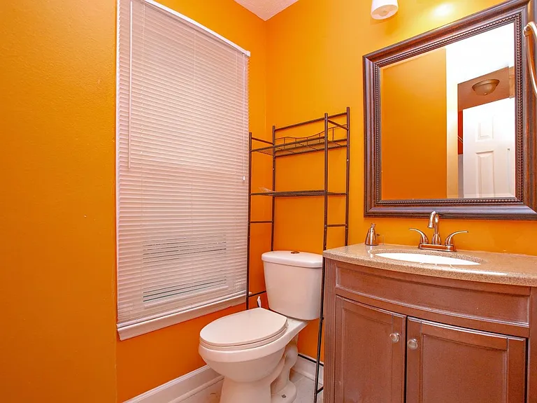 1819 Eichelberger Dr — Photo 18