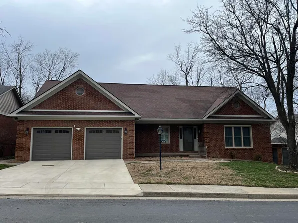 2925 Tabor Oaks Ln, Lexington, KY 40502